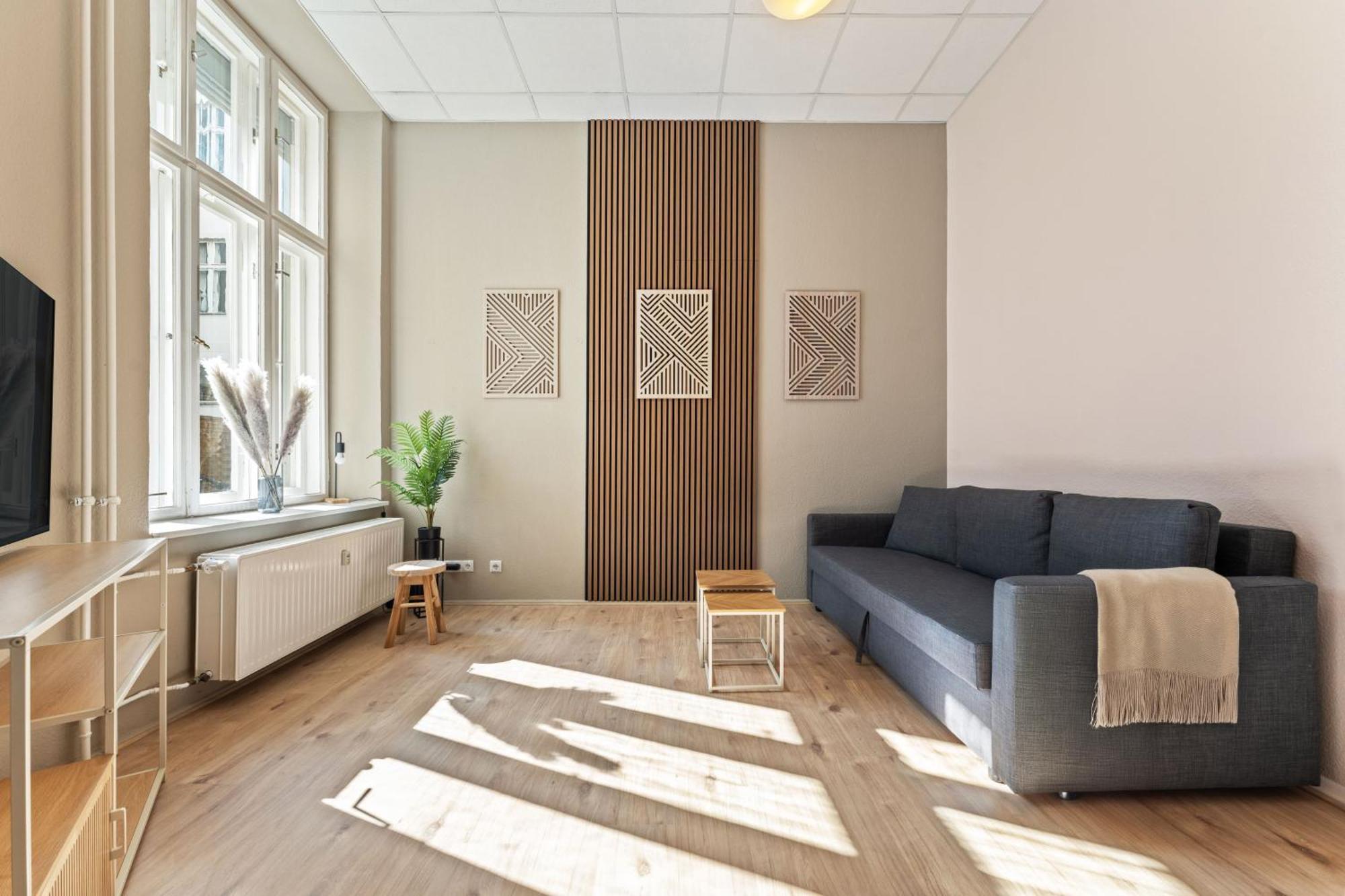 Grosse Schoene In Friedrichshain- Samaritakiez Apartment